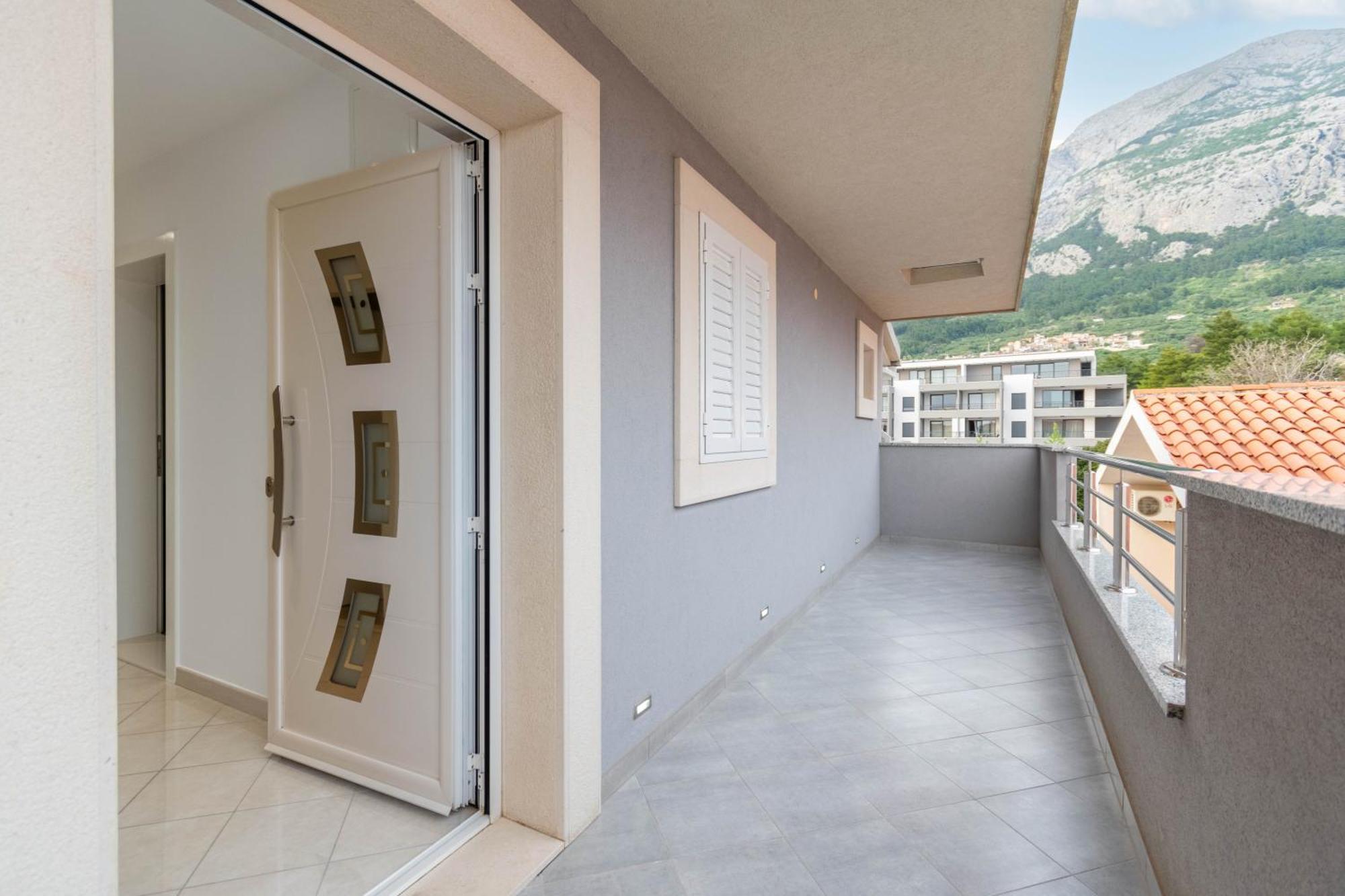 Studio Apartmani Dora Макарска Экстерьер фото